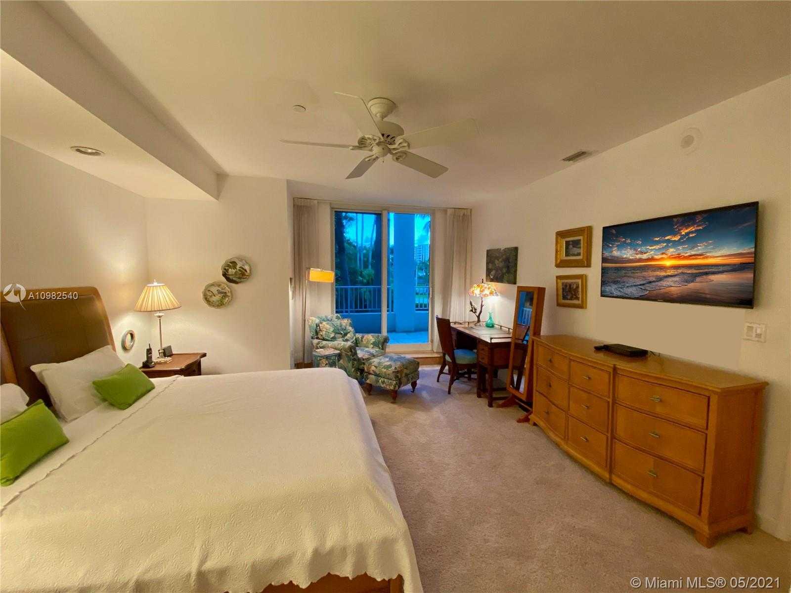 Small Image of 789 CRANDON BLVD #101, Key Biscayne Number 10