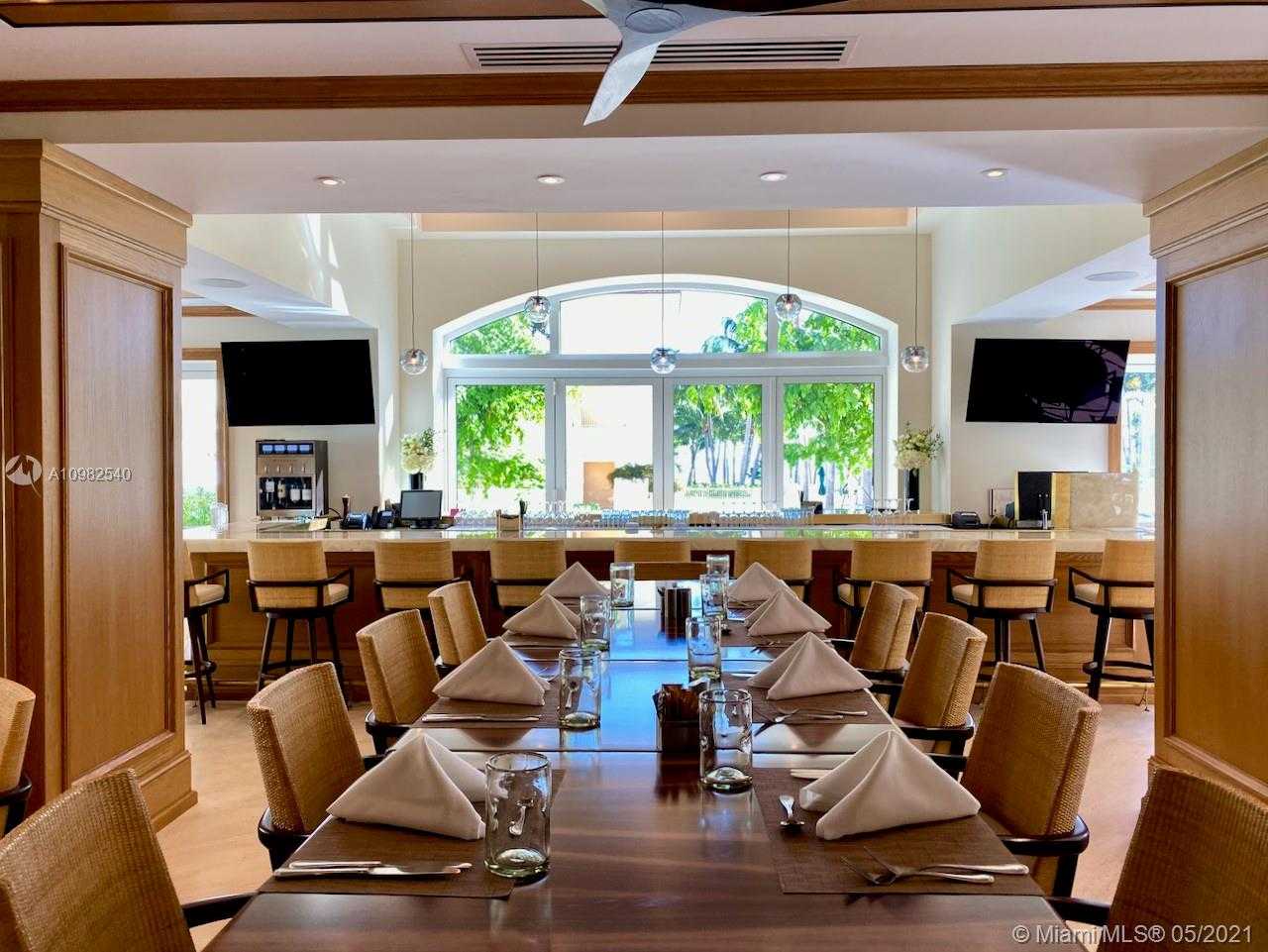 Small Image of 789 CRANDON BLVD #101, Key Biscayne Number 22