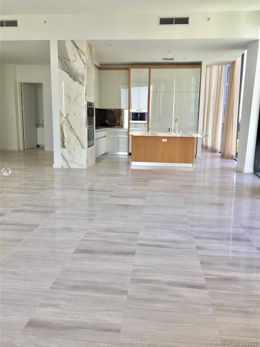 Small Image of 2821 SOUTH BAYSHORE DR #9D, Miami Number 13