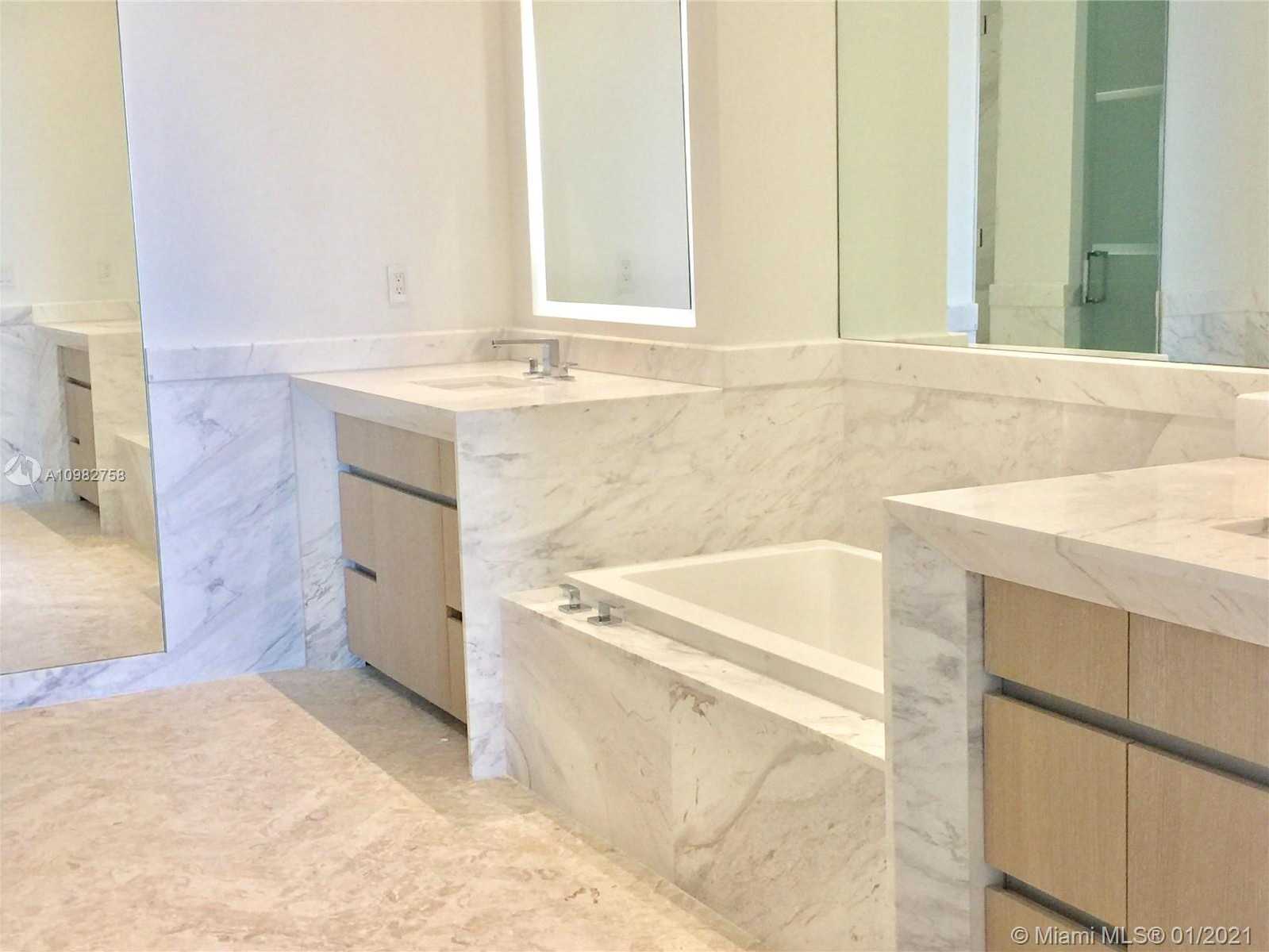 Small Image of 2821 SOUTH BAYSHORE DR #9D, Miami Number 21