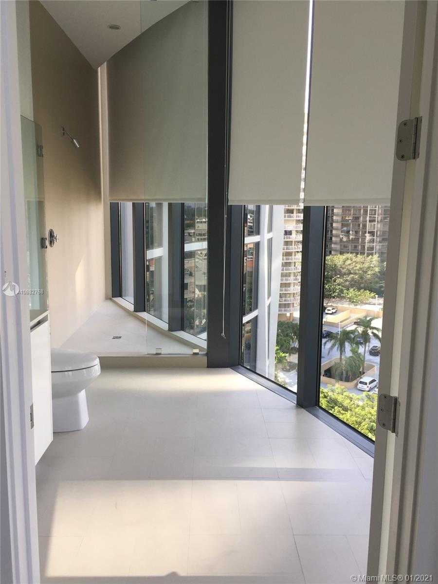 Small Image of 2821 SOUTH BAYSHORE DR #9D, Miami Number 23