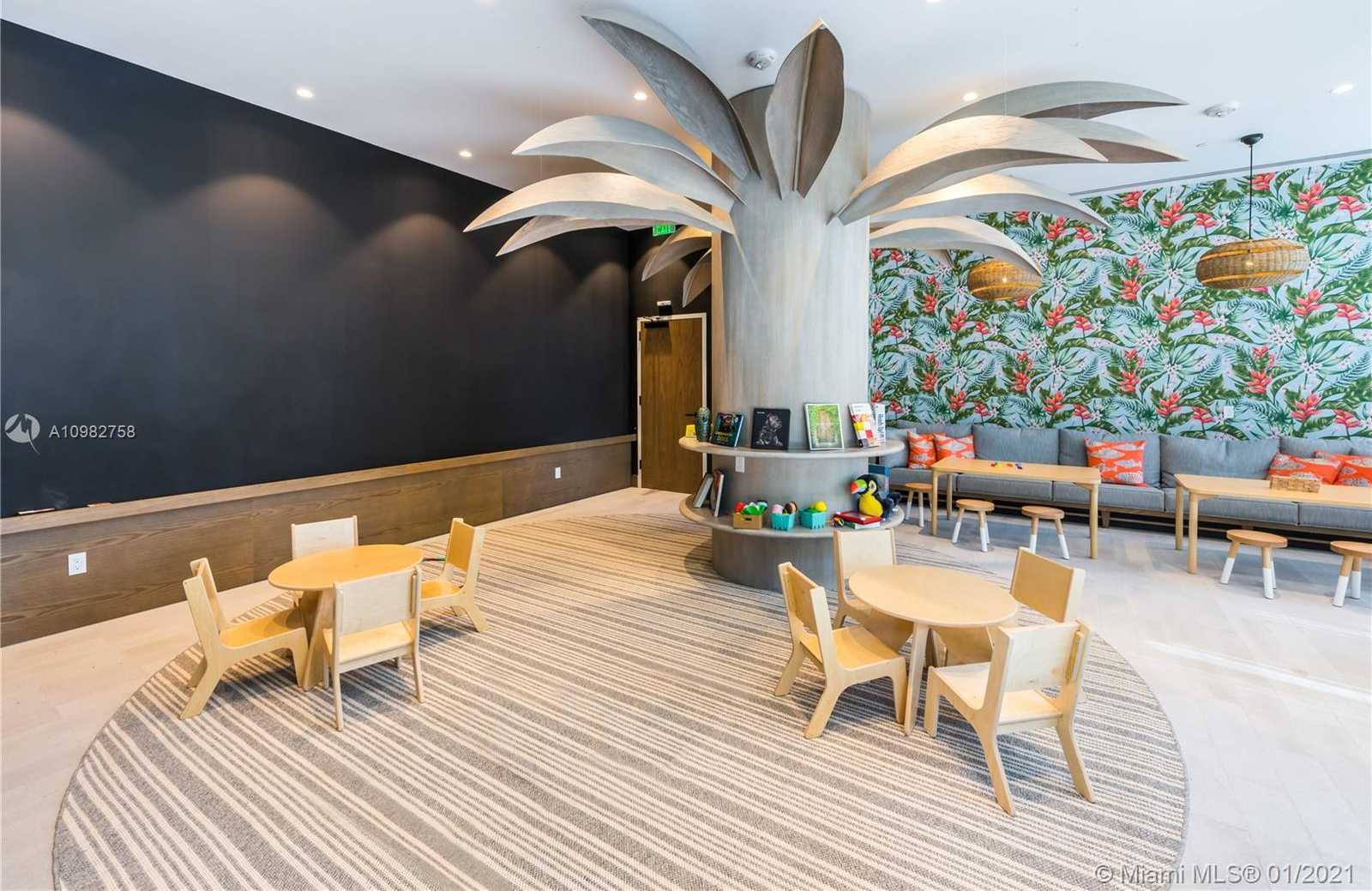 Small Image of 2821 SOUTH BAYSHORE DR #9D, Miami Number 7