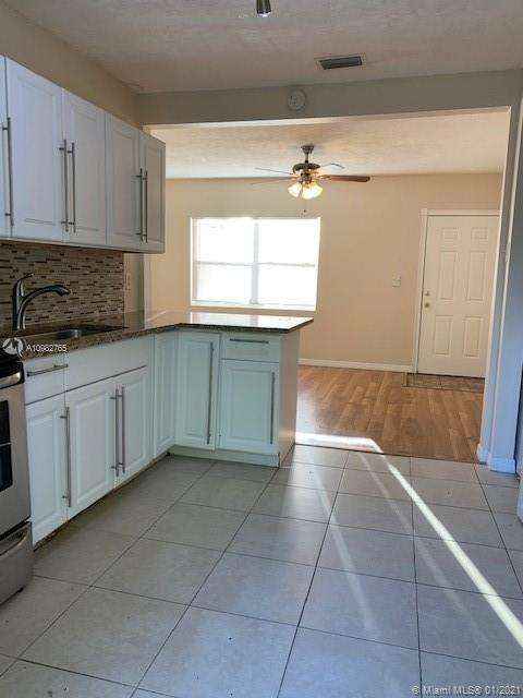 Small Image of 738 NORTH WEST 10TH TER, Fort Lauderdale Number 11