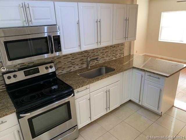 Small Image of 738 NORTH WEST 10TH TER, Fort Lauderdale Number 2