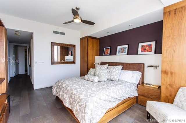 Small Image of 1425 BRICKELL AVE #50C, Miami Number 18