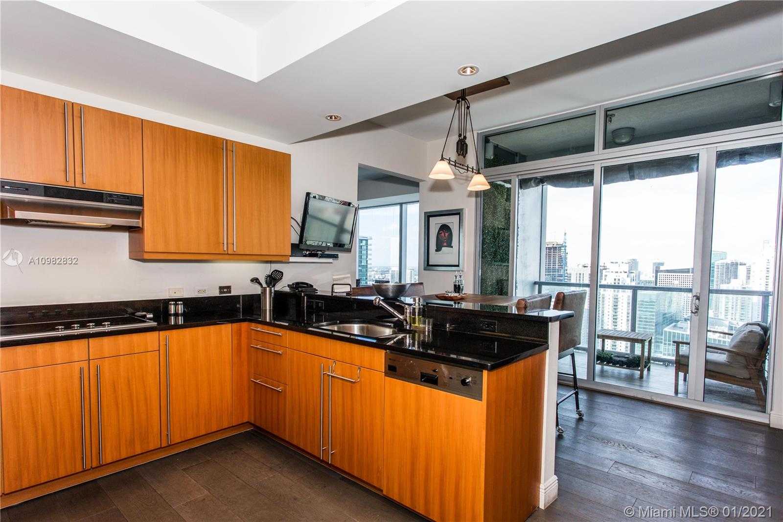 Small Image of 1425 BRICKELL AVE #50C, Miami Number 26