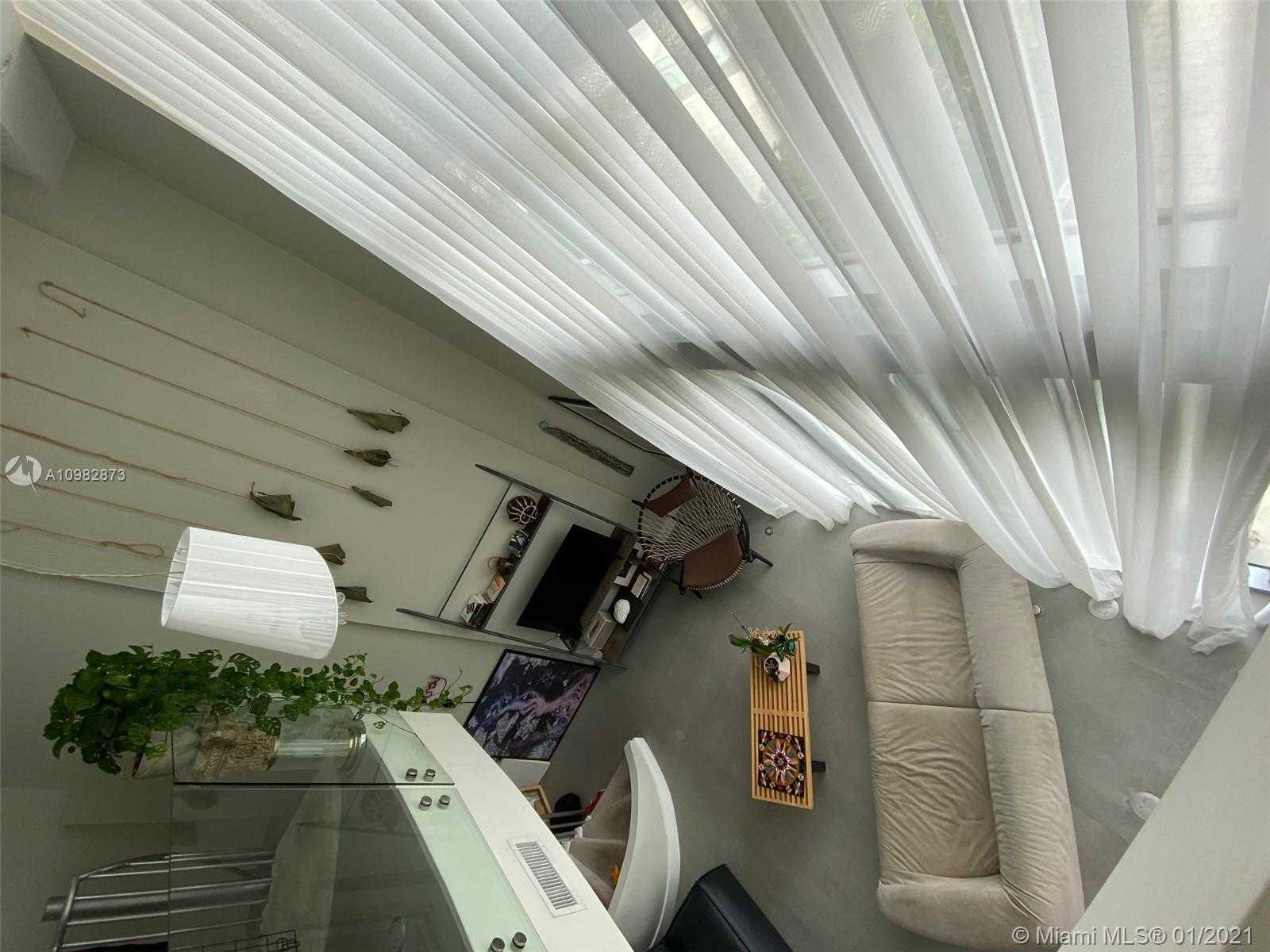 Small Image of 1331 BRICKELL BAY DR #BL-23, Miami Number 16