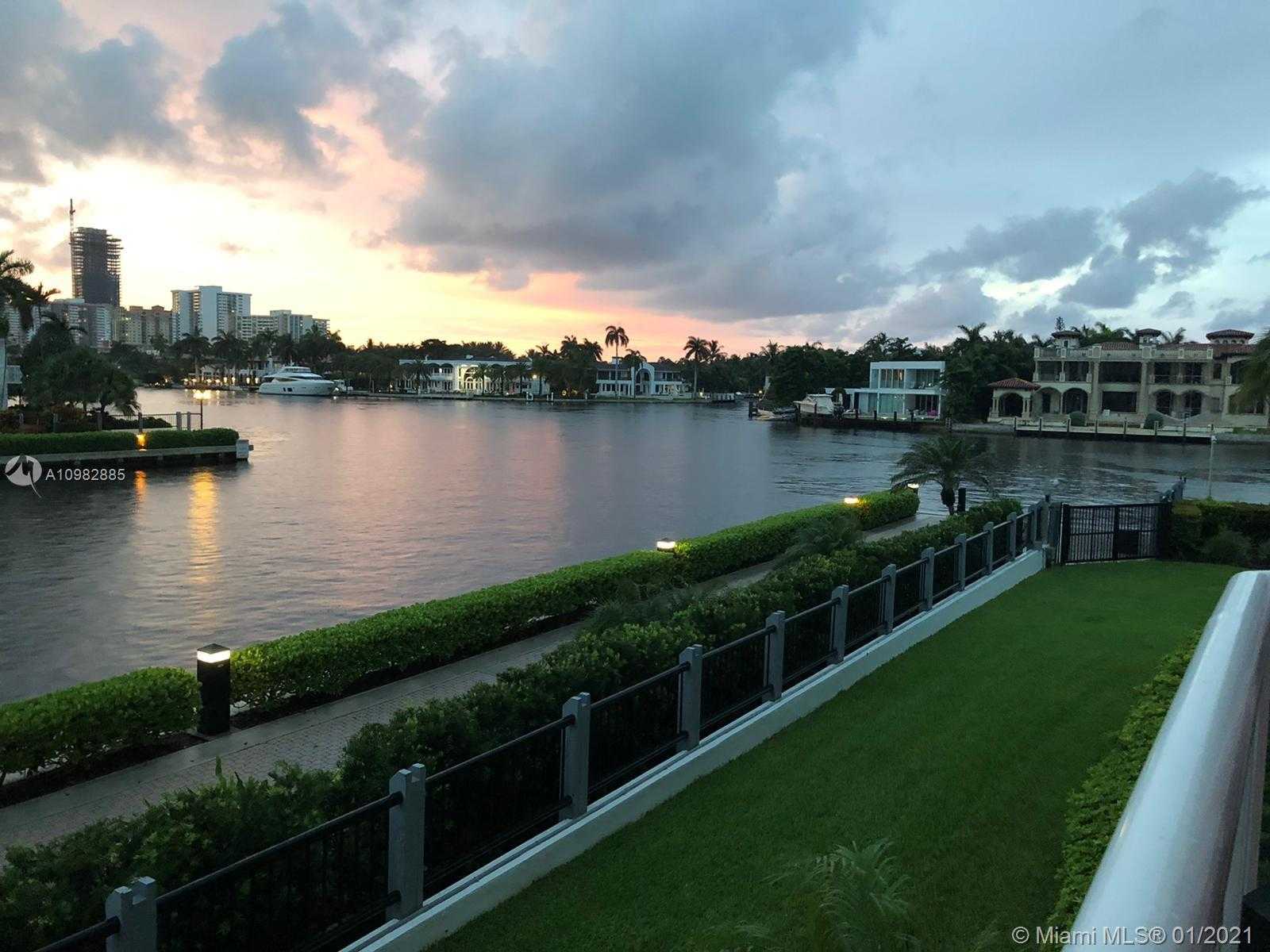 Small Image of 3801 NORTH EAST 207TH ST #TH2, Aventura Number 14