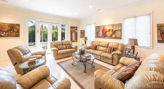 Small Image of 4525 NORTH MERIDIAN AVE, Miami Beach Number 17