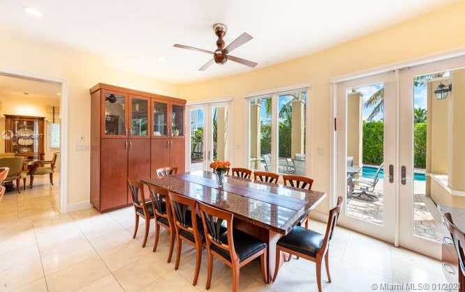 Small Image of 4525 NORTH MERIDIAN AVE, Miami Beach Number 5