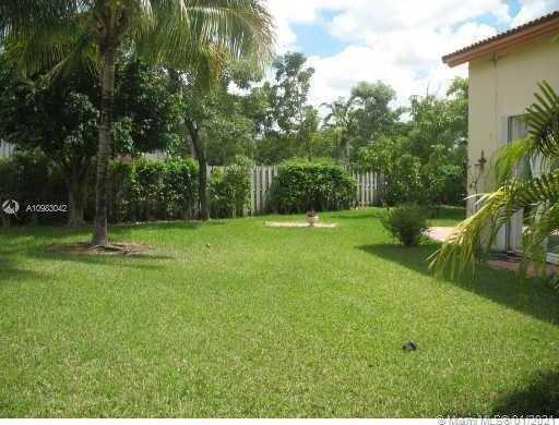 Small Image of 5877 NORTH WEST 108TH PL, Doral Number 10