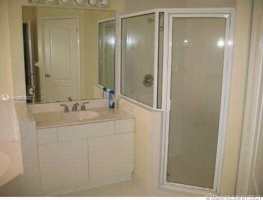 Small Image of 5877 NORTH WEST 108TH PL, Doral Number 15