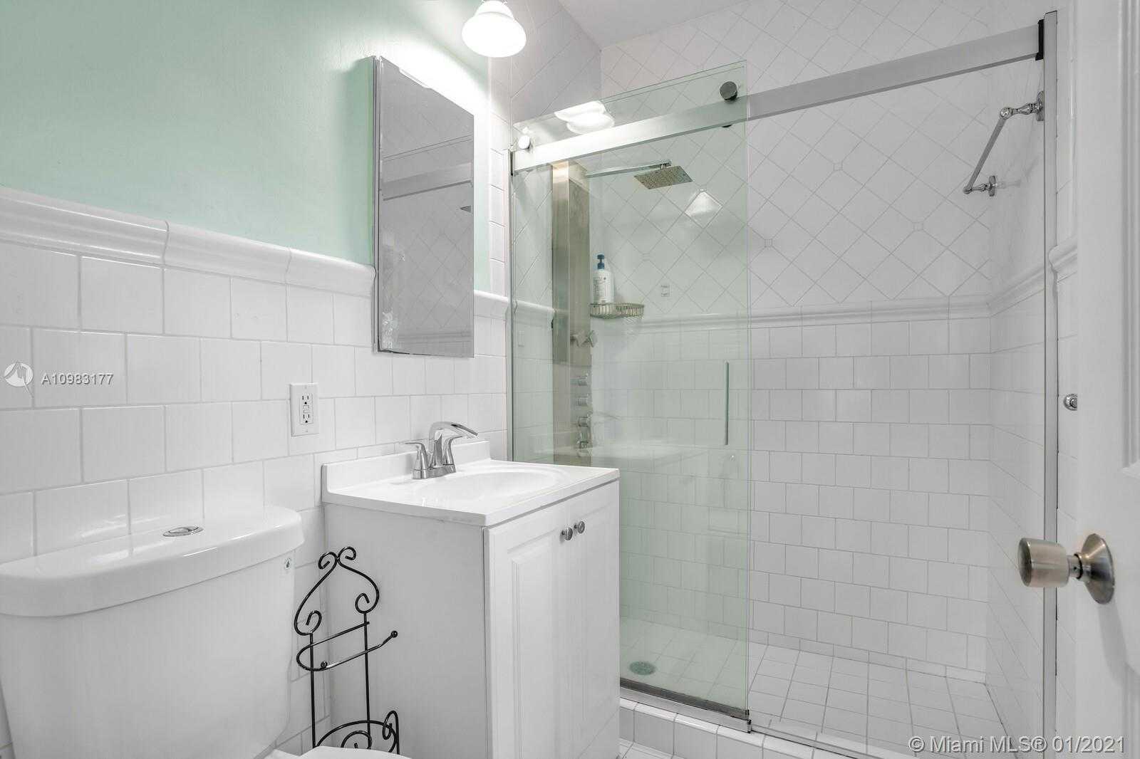 Small Image of 7405 SOUTH WEST 79TH CT, Miami Number 18