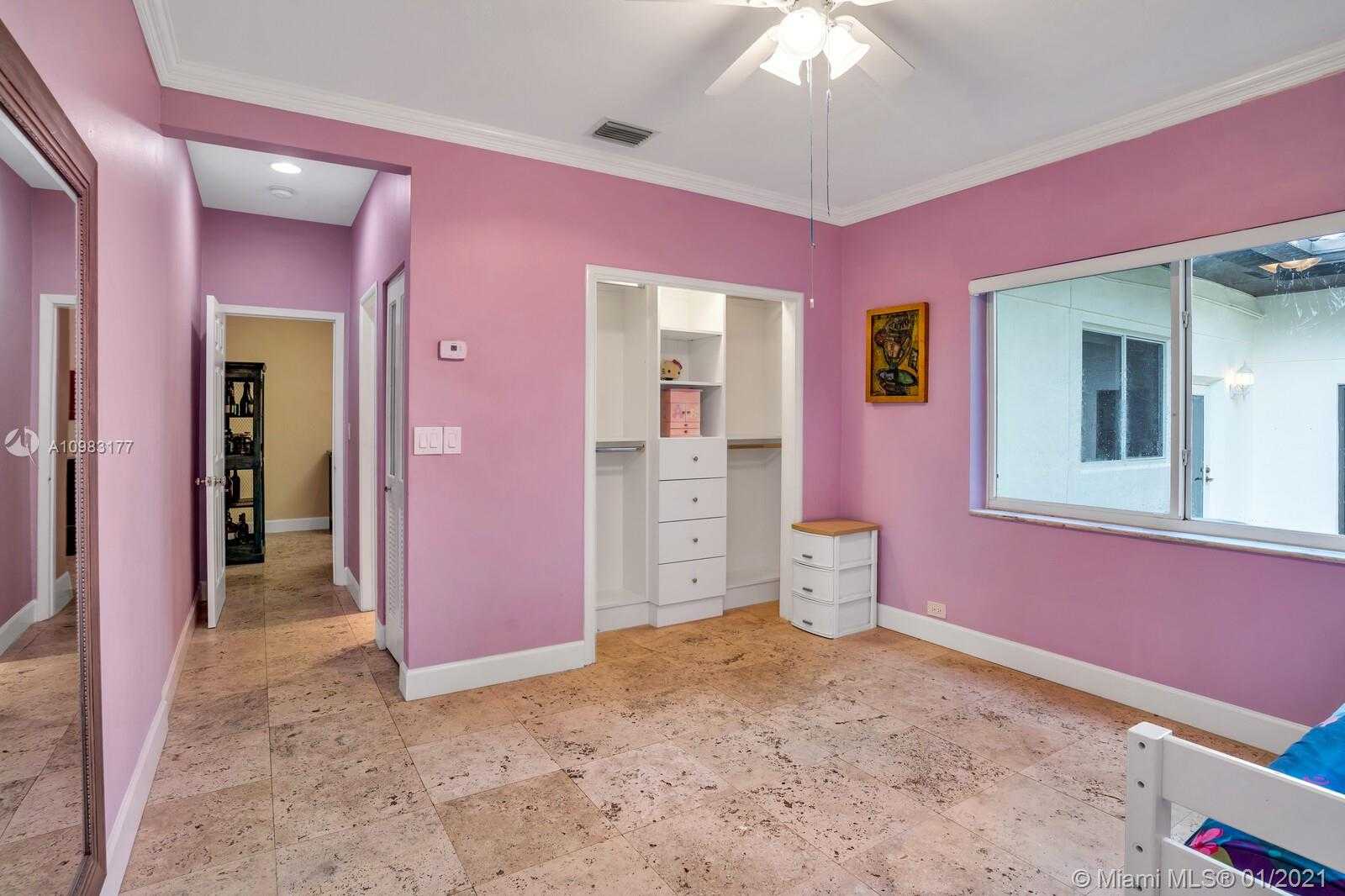 Small Image of 7405 SOUTH WEST 79TH CT, Miami Number 21