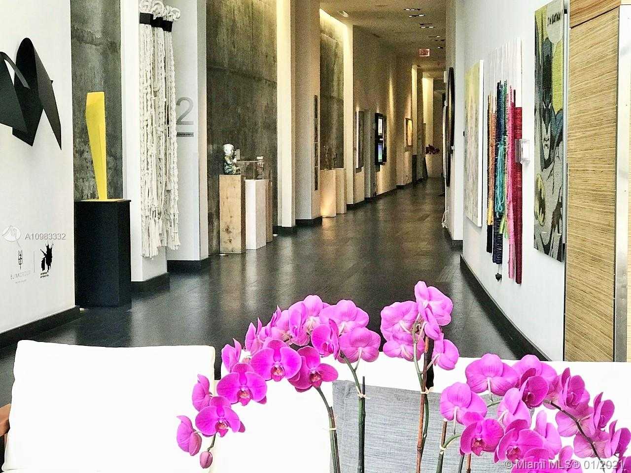 Small Image of 888 BISCAYNE BLVD #4807, Miami Number 7