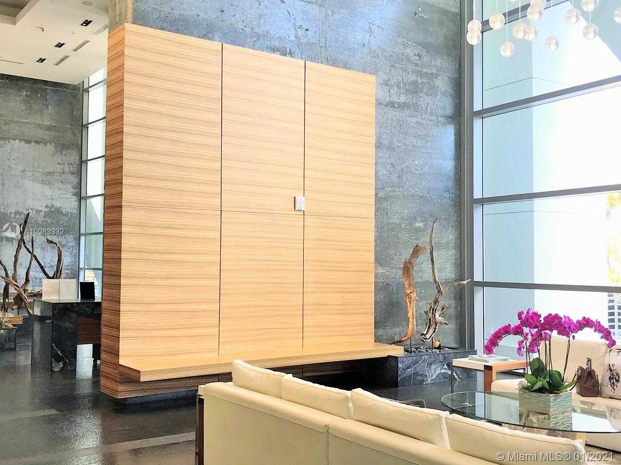 Small Image of 888 BISCAYNE BLVD #4807, Miami Number 8