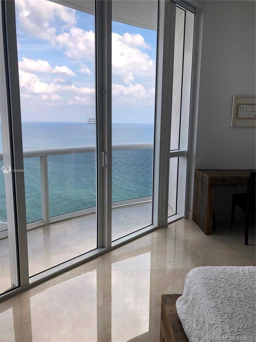 Small Image of 15901 COLLINS AVENUE #1804, Sunny Isles Beach Number 10