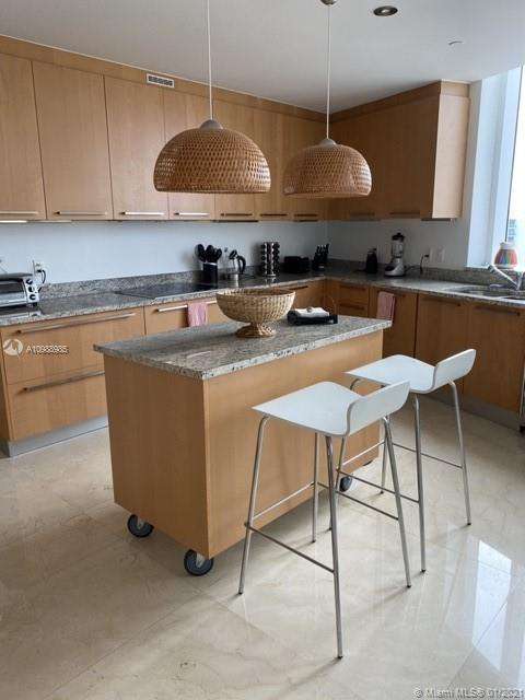 Small Image of 15901 COLLINS AVENUE #1804, Sunny Isles Beach Number 4