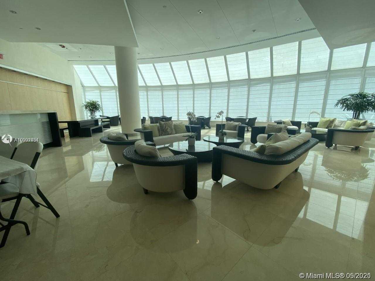 Small Image of 2127 BRICKELL AVE #1806, Miami Number 6
