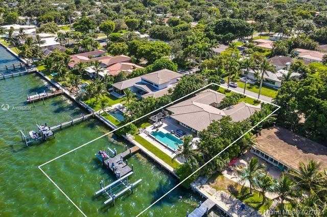 Small Image of 9999 NORTH EAST 13TH AVE, Miami Shores Number 14