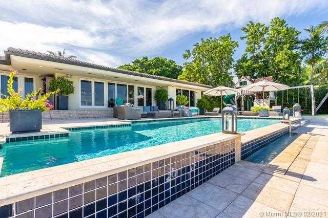 Small Image of 9999 NORTH EAST 13TH AVE, Miami Shores Number 25