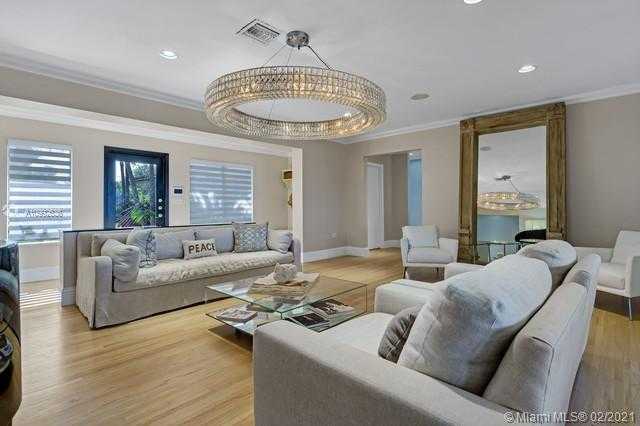 Small Image of 9999 NORTH EAST 13TH AVE, Miami Shores Number 41