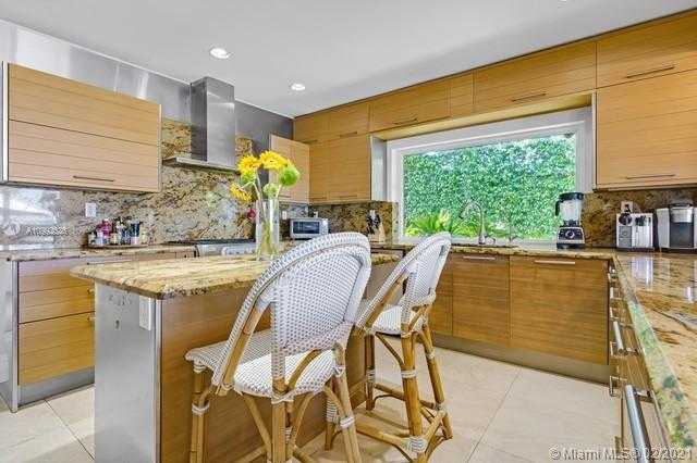 Small Image of 9999 NORTH EAST 13TH AVE, Miami Shores Number 50