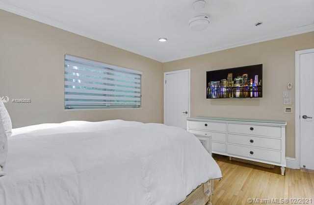 Small Image of 9999 NORTH EAST 13TH AVE, Miami Shores Number 55