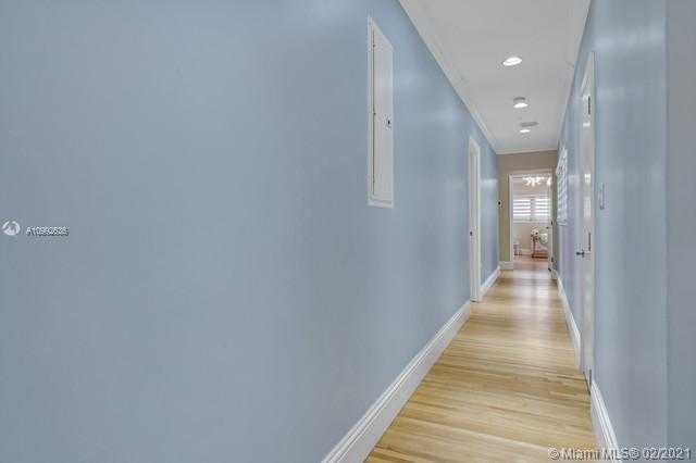 Small Image of 9999 NORTH EAST 13TH AVE, Miami Shores Number 58