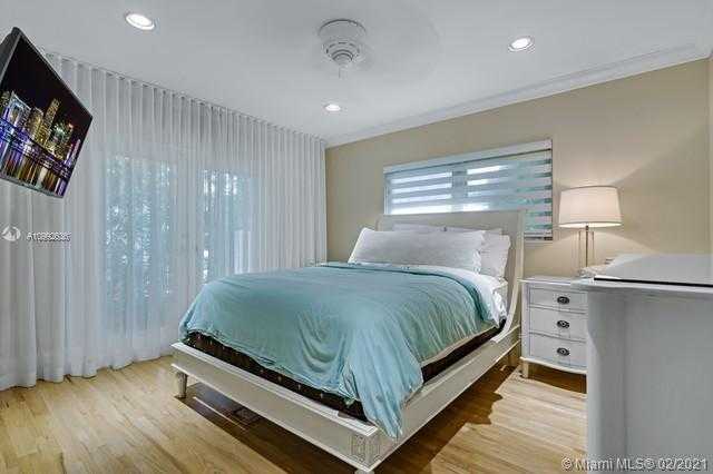 Small Image of 9999 NORTH EAST 13TH AVE, Miami Shores Number 62