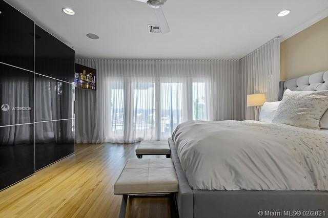 Small Image of 9999 NORTH EAST 13TH AVE, Miami Shores Number 81