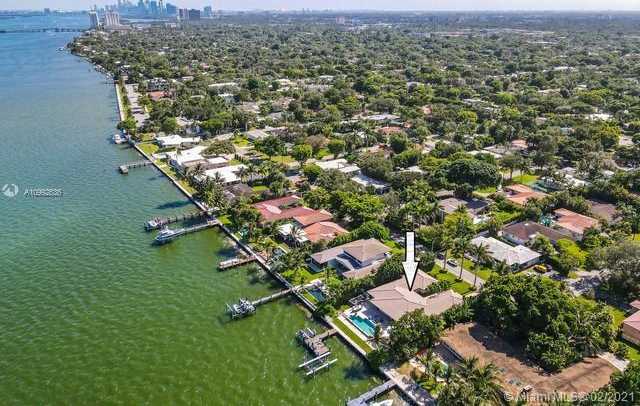 Small Image of 9999 NORTH EAST 13TH AVE, Miami Shores Number 9