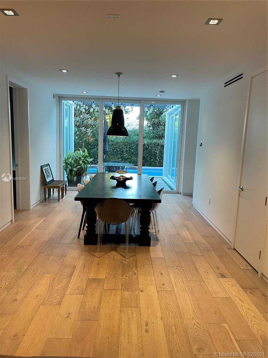 Small Image of 550 WEST 50TH ST, Miami Beach Number 10