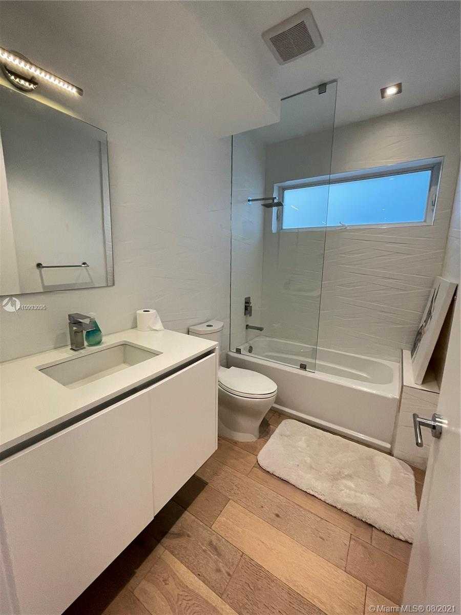 Small Image of 550 WEST 50TH ST, Miami Beach Number 18
