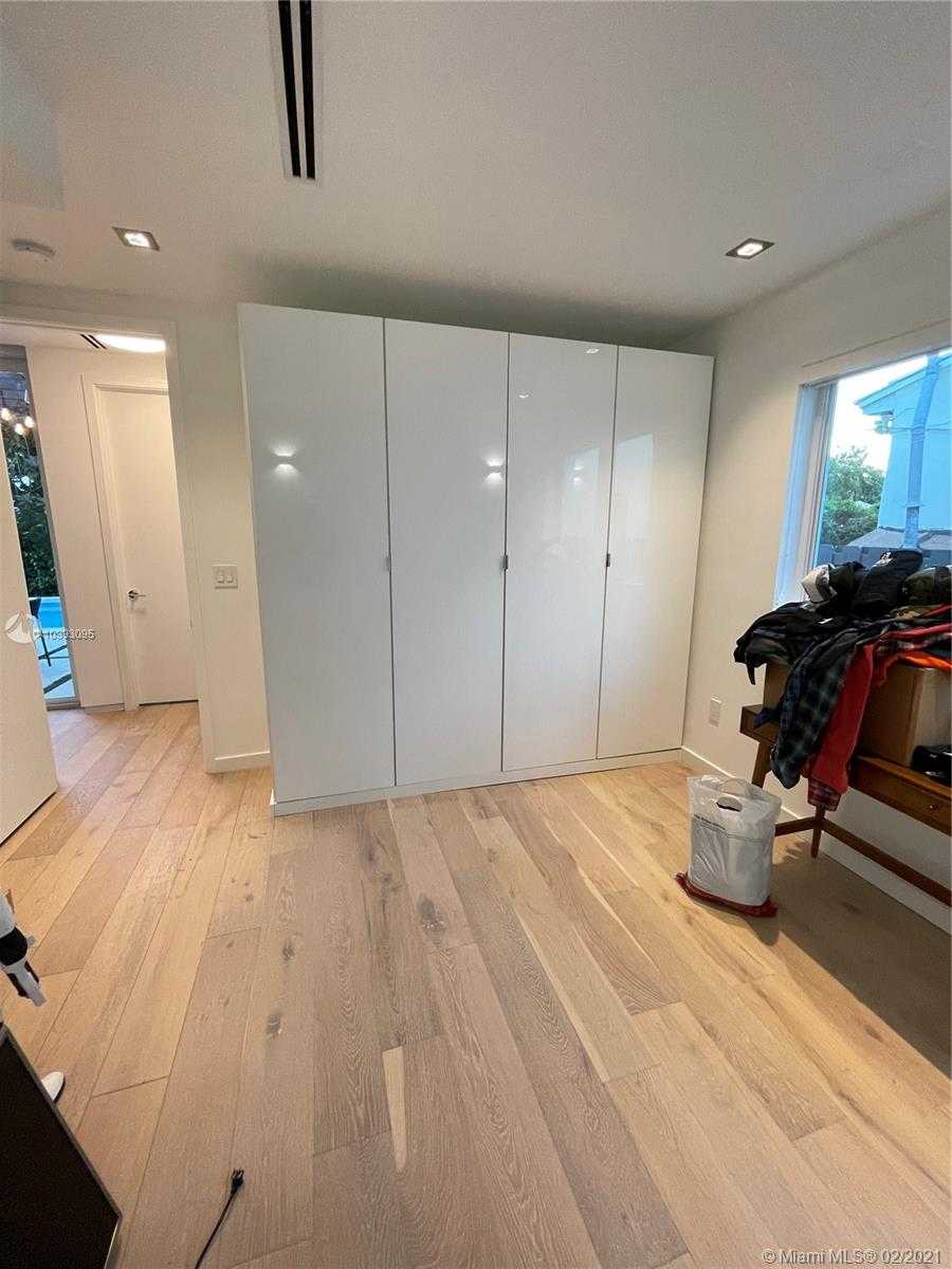 Small Image of 550 WEST 50TH ST, Miami Beach Number 22
