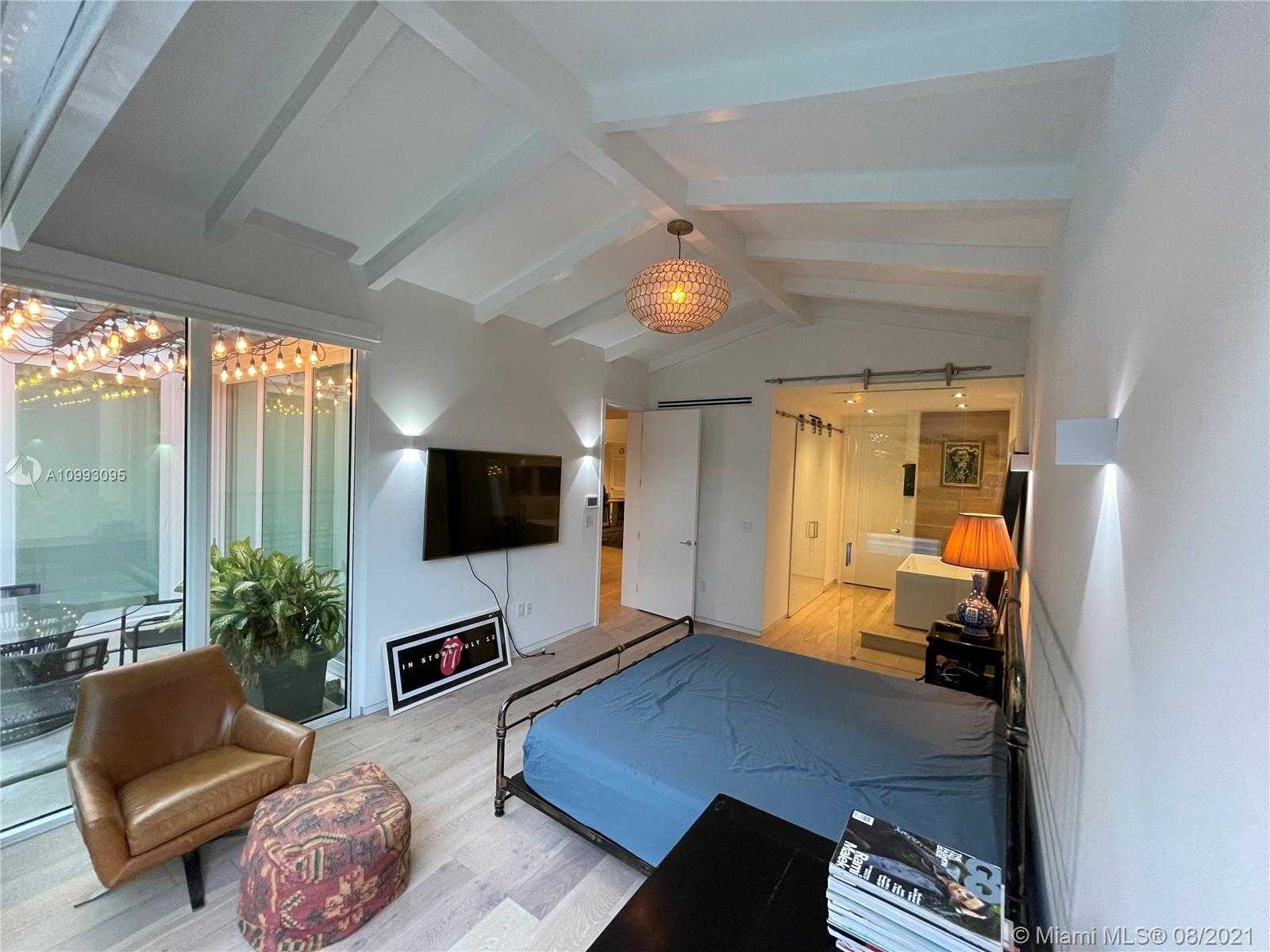 Small Image of 550 WEST 50TH ST, Miami Beach Number 24