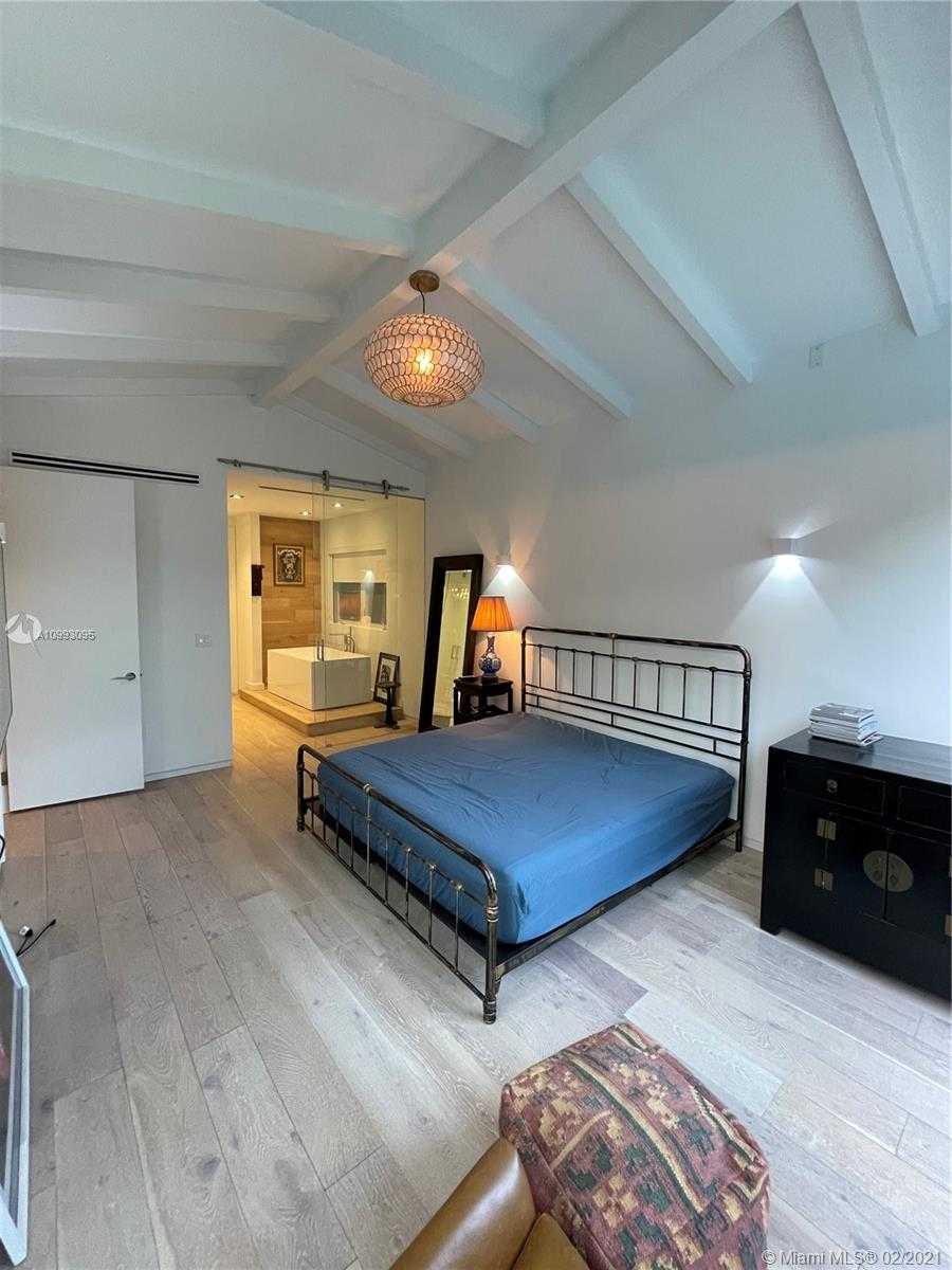 Small Image of 550 WEST 50TH ST, Miami Beach Number 25