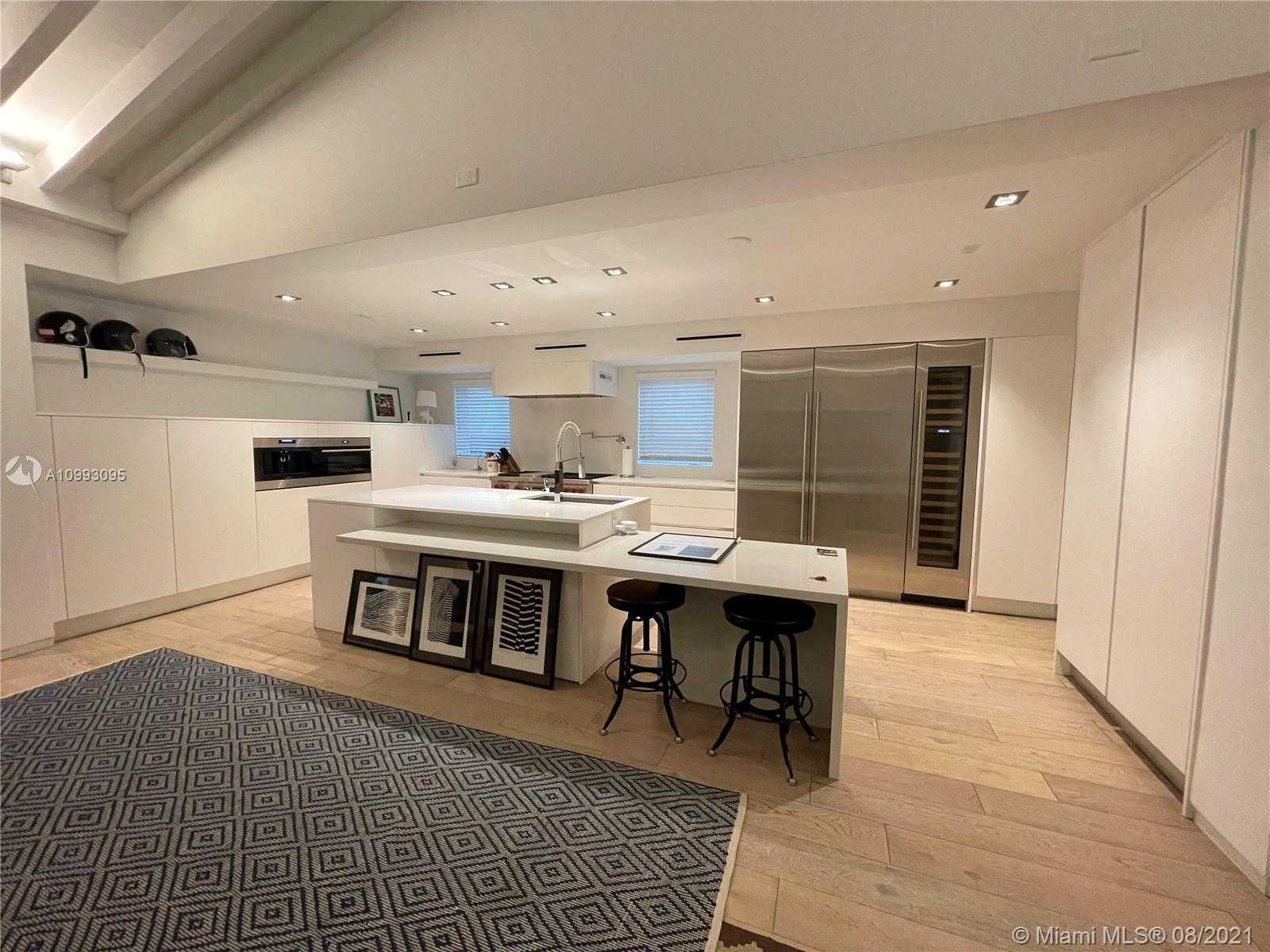 Small Image of 550 WEST 50TH ST, Miami Beach Number 33