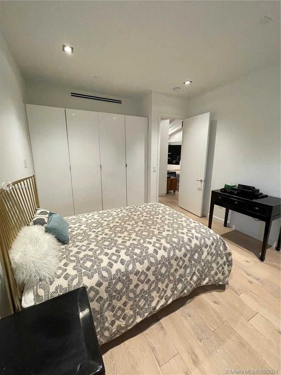 Small Image of 550 WEST 50TH ST, Miami Beach Number 36