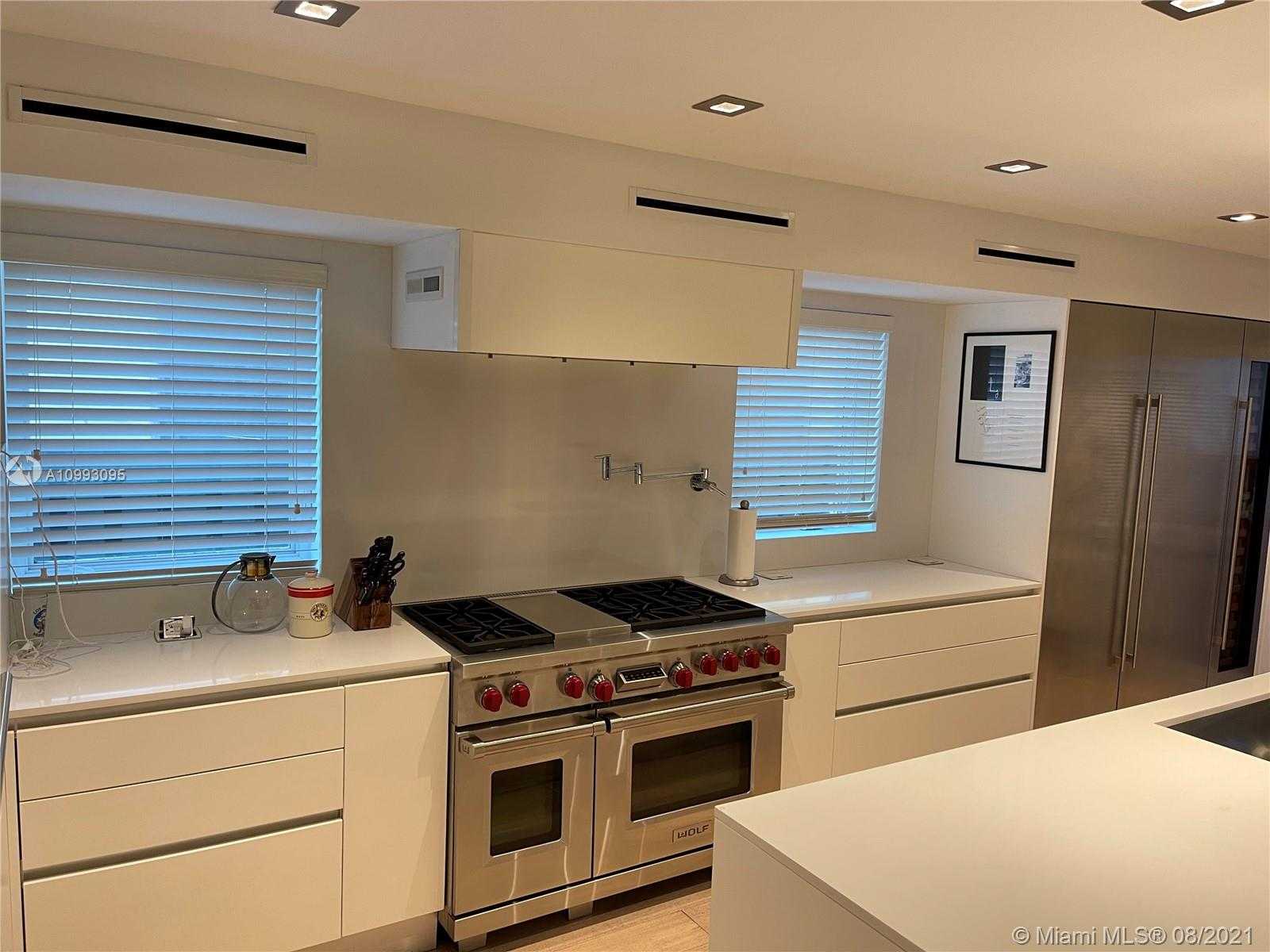 Small Image of 550 WEST 50TH ST, Miami Beach Number 8