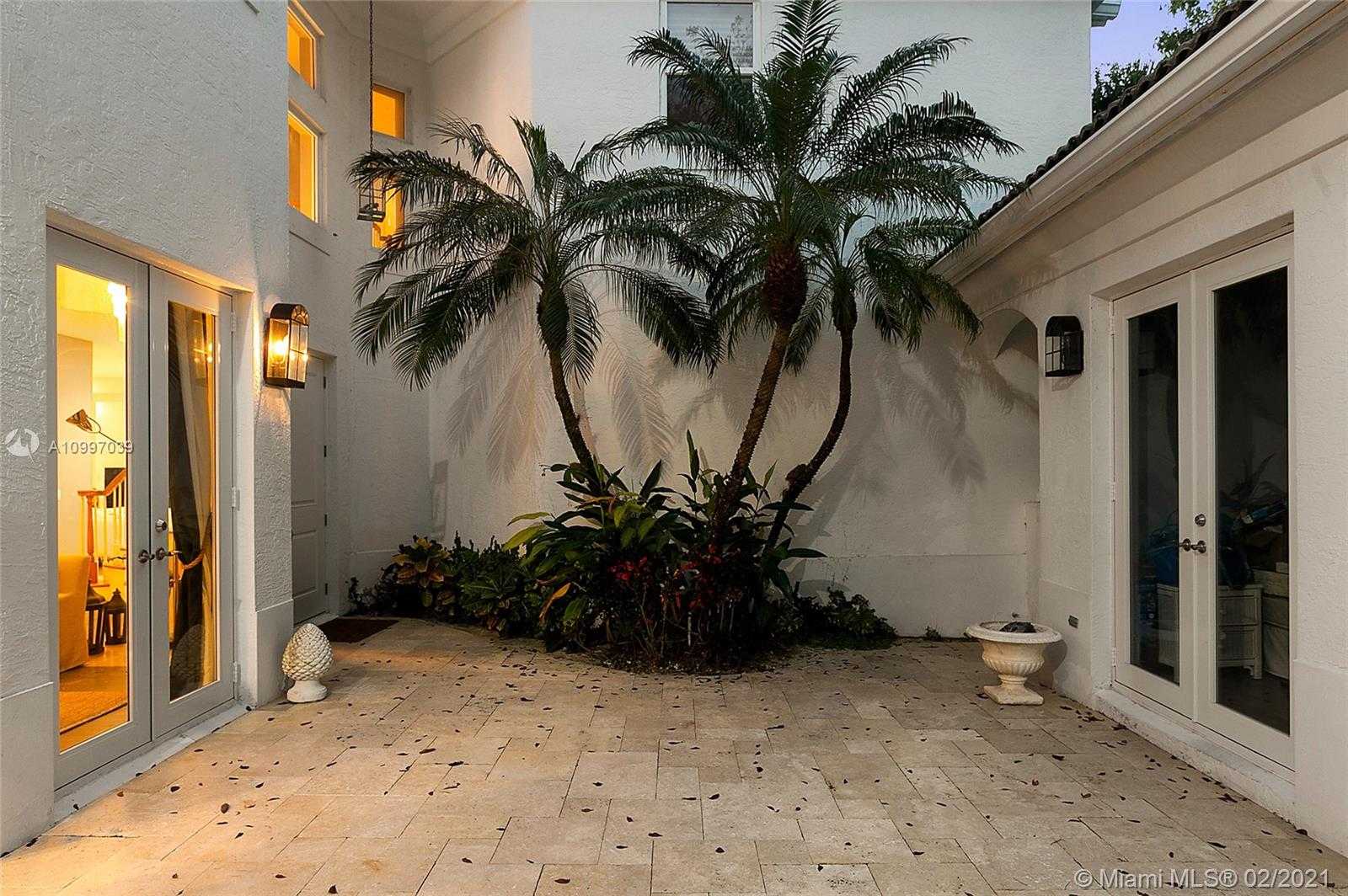 Small Image of 19959 NORTH EAST 36TH PL, Aventura Number 11