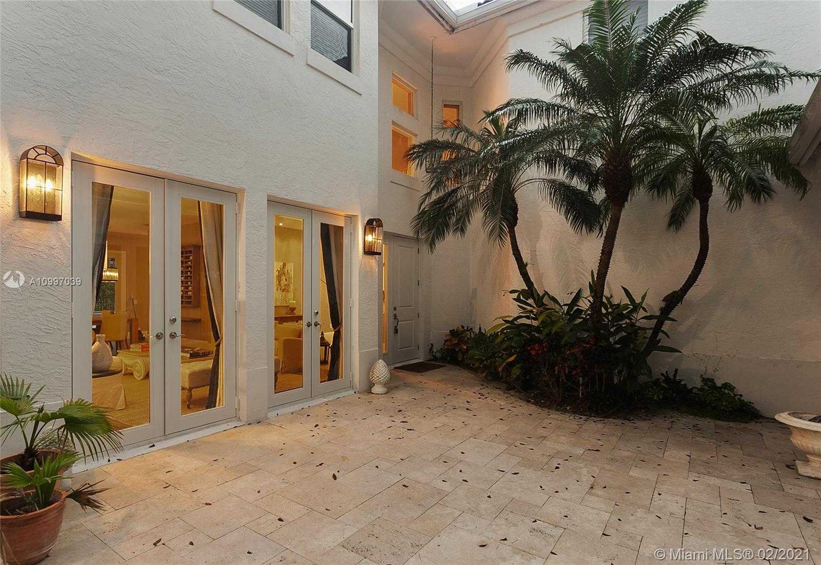 Small Image of 19959 NORTH EAST 36TH PL, Aventura Number 13