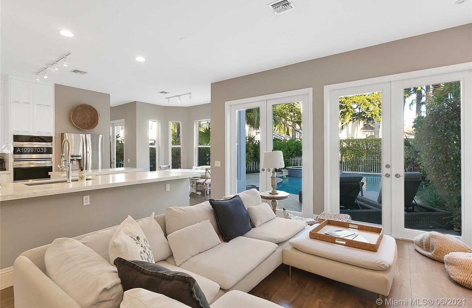 Small Image of 19959 NORTH EAST 36TH PL, Aventura Number 21