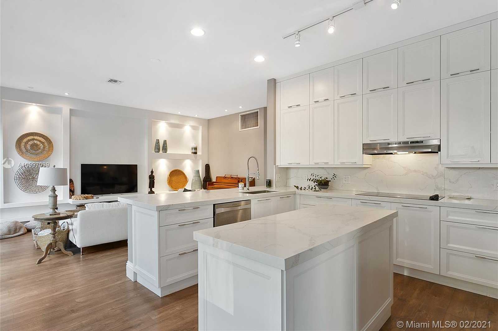 Small Image of 19959 NORTH EAST 36TH PL, Aventura Number 26