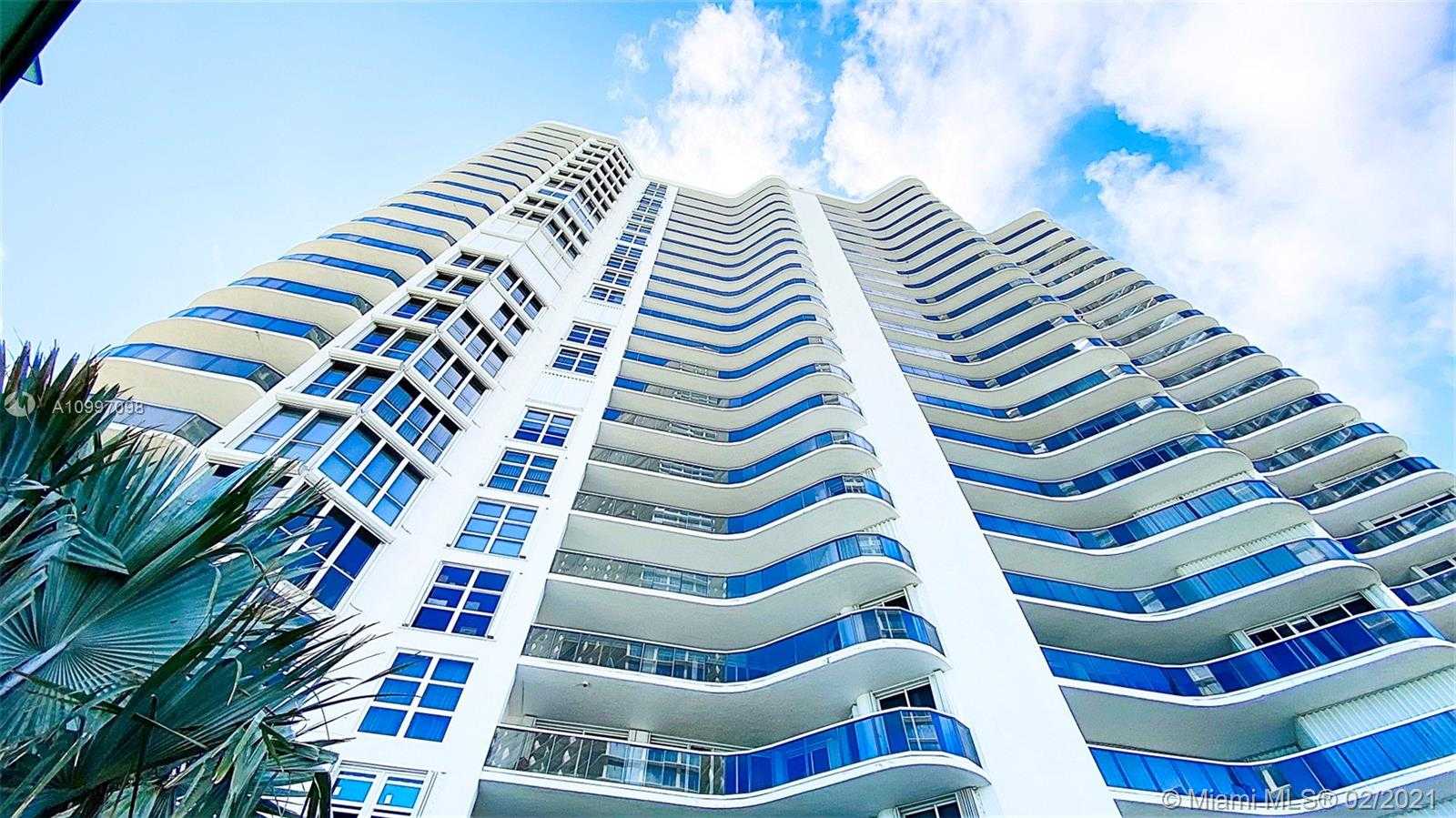 Small Image of 16711 COLLINS AVE #1804, Sunny Isles Beach Number 12