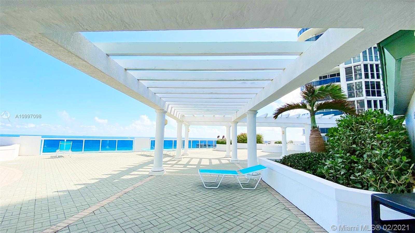 Small Image of 16711 COLLINS AVE #1804, Sunny Isles Beach Number 13