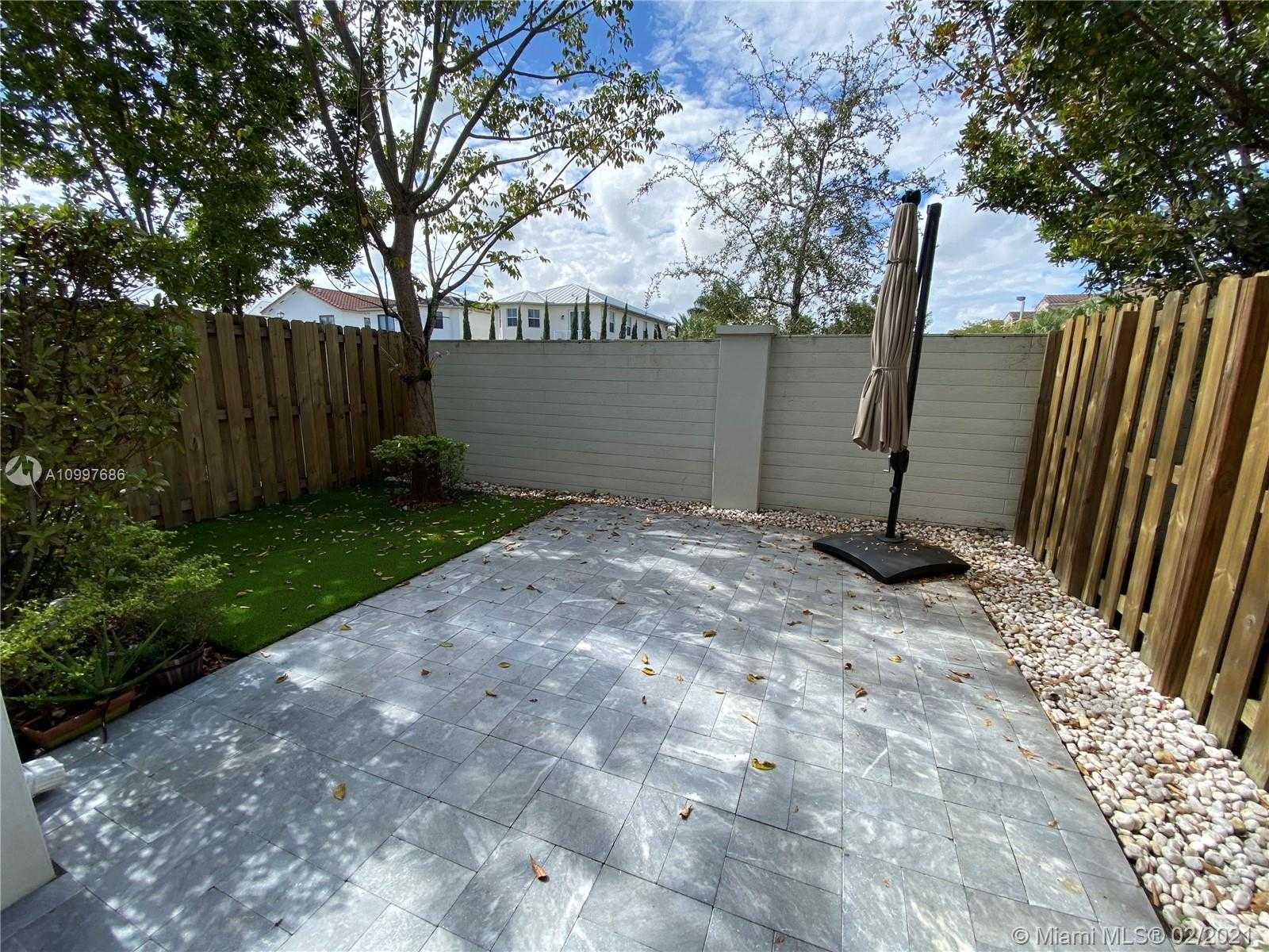 Small Image of 7122 NORTH WEST 103RD PATH #7122, Doral Number 13
