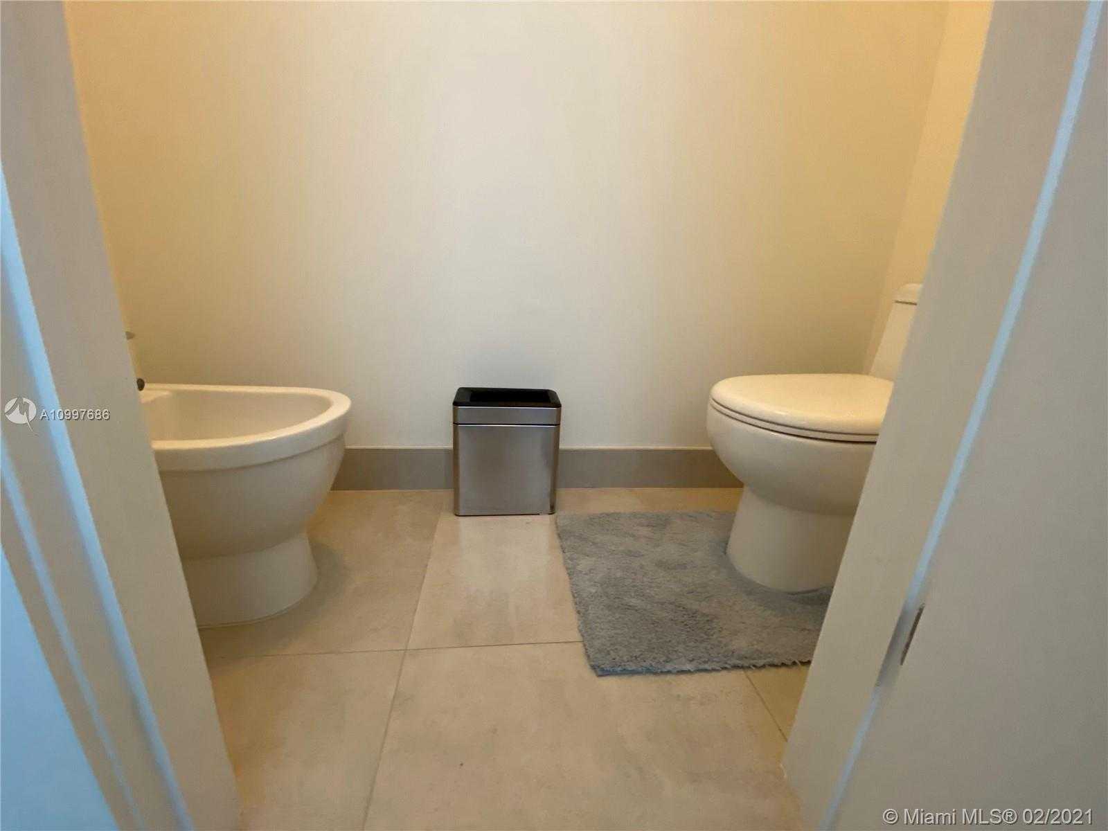 Small Image of 7122 NORTH WEST 103RD PATH #7122, Doral Number 17