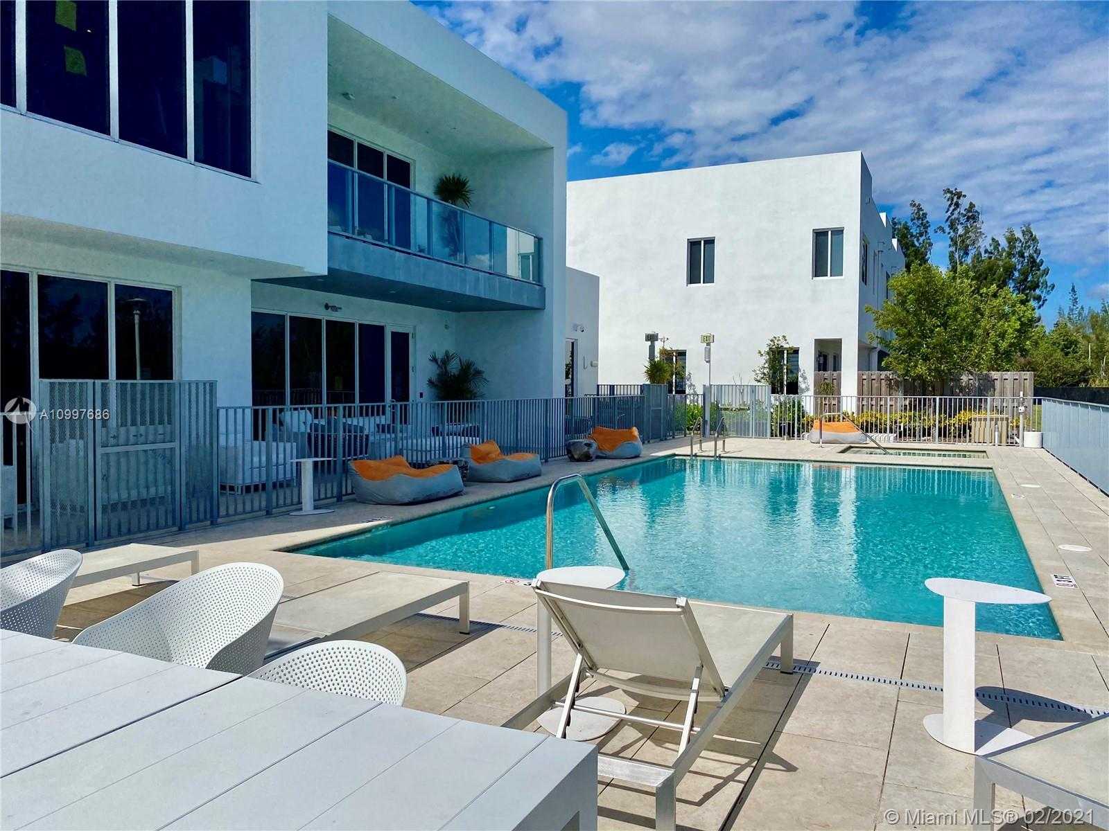 Small Image of 7122 NORTH WEST 103RD PATH #7122, Doral Number 22