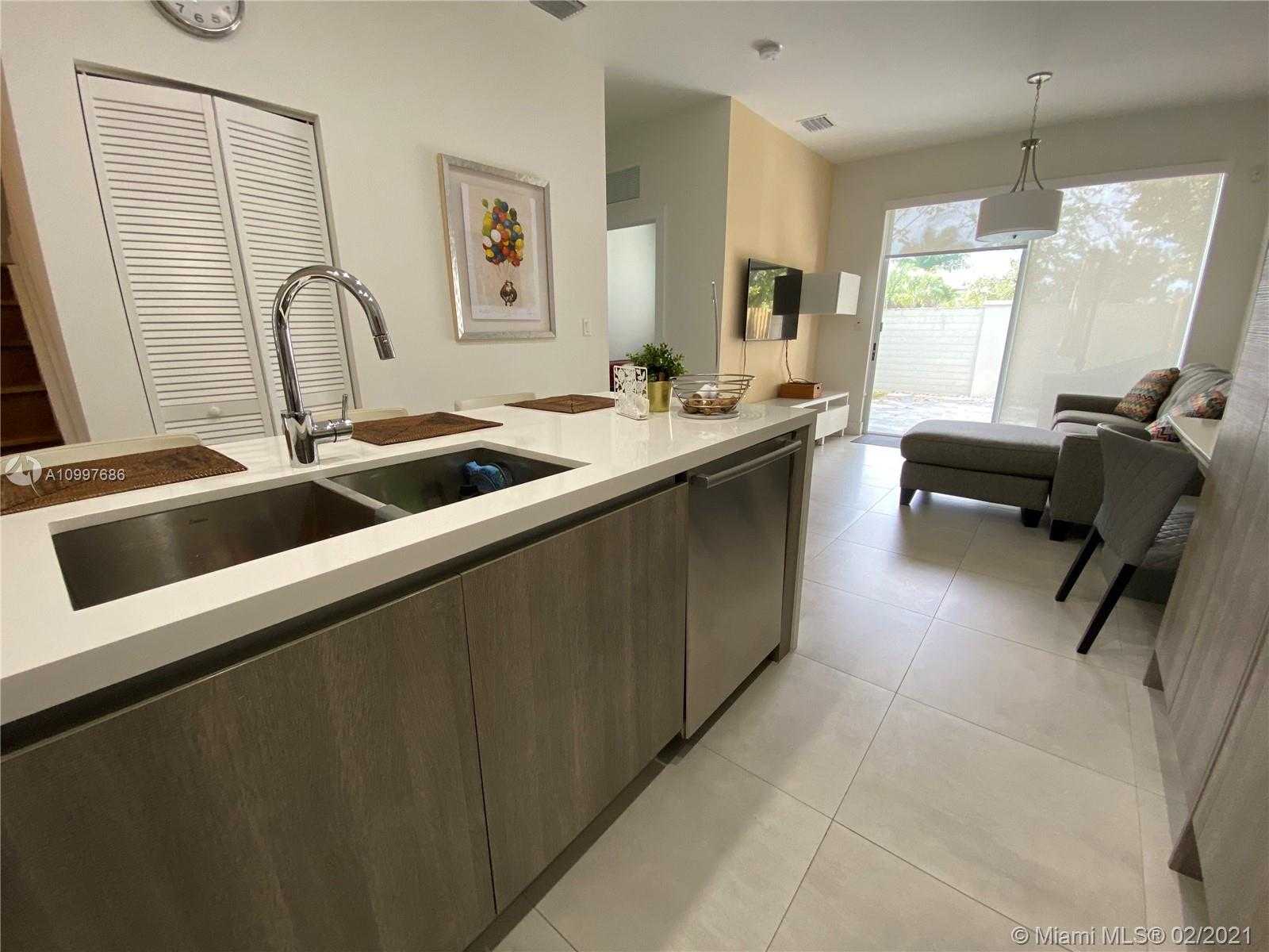 Small Image of 7122 NORTH WEST 103RD PATH #7122, Doral Number 9